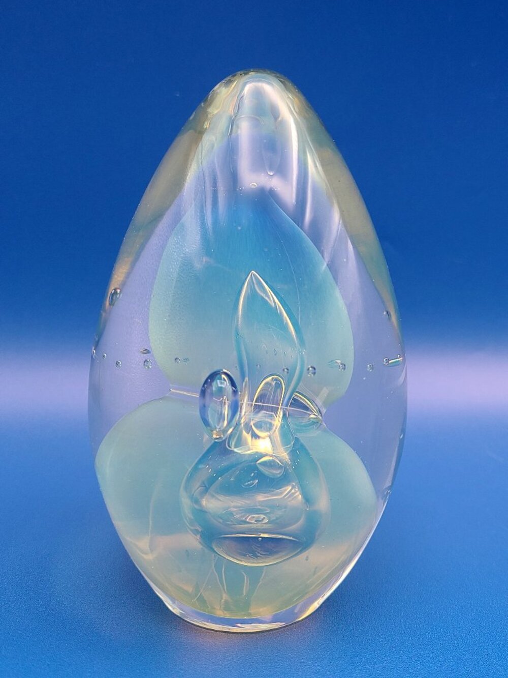 1996 Robert Eickholt Hand Blown Art Glass Paperweight Controlled Bubble FREESHIP